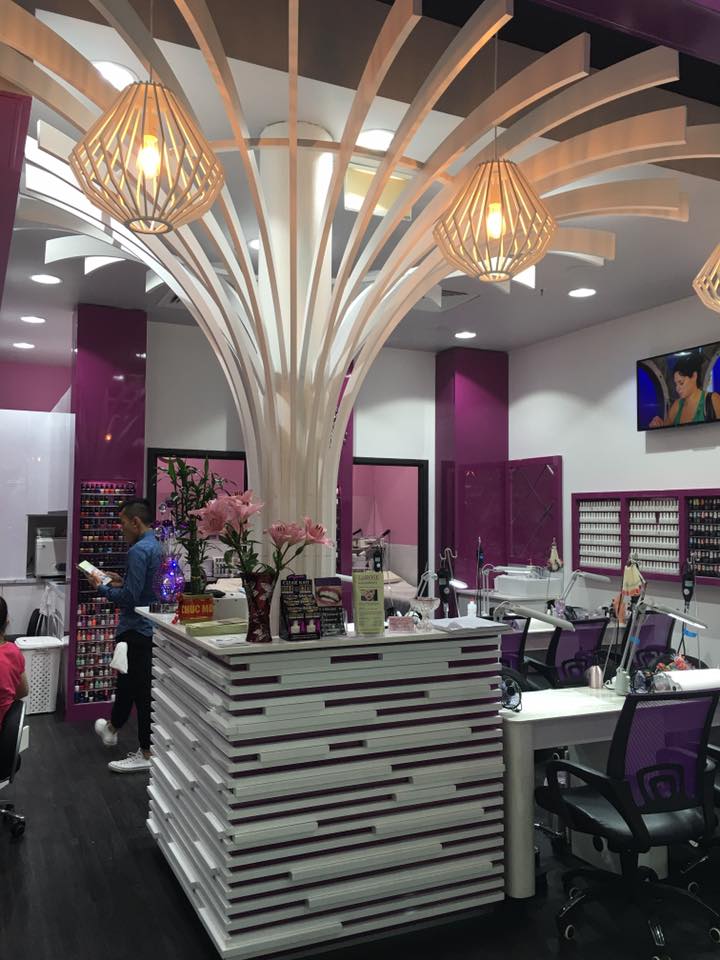 LaRose Nails & Beauty Mt Annan | Shop 18A/11/13 Main St, Mount Annan NSW 2567, Australia | Phone: (02) 4610 2035