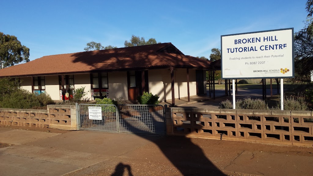 Broken Hill Tutorial Centre | school | 158 Rakow St, Broken Hill NSW 2880, Australia | 0880872207 OR +61 8 8087 2207