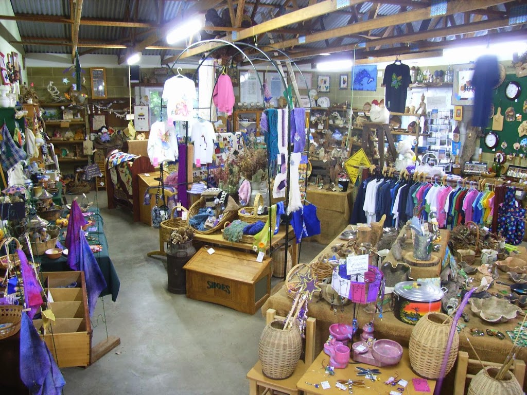 Australiana Cottage Crafts | 403 Torbanlea Pialba Rd, Takura QLD 4655, Australia | Phone: (07) 4128 7430
