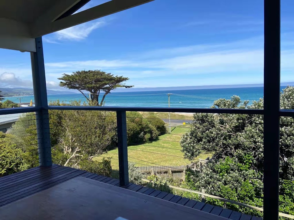 Ocean View Stay | 66 Casino Ave, Apollo Bay VIC 3233, Australia | Phone: 0422 557 016