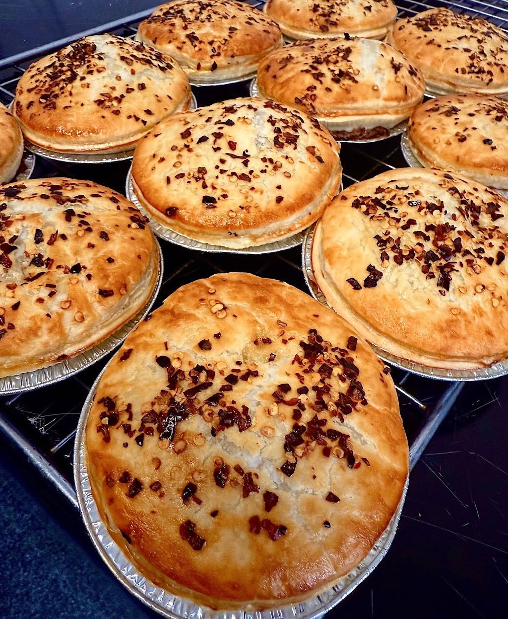 Erringhi Bakehouse - Clarence Town Bakery | 64 Grey St, Clarence Town NSW 2321, Australia | Phone: 0435 657 571