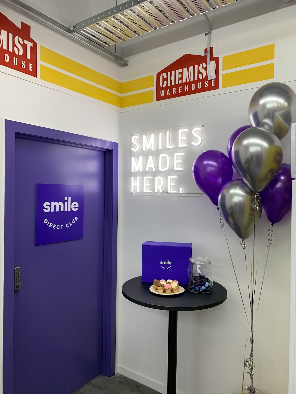 Smile Direct Club | dentist | Chemist, Warehouse, 332/334 Cranbourne Rd, Frankston VIC 3199, Australia | 1800515198 OR +61 1800 515 198