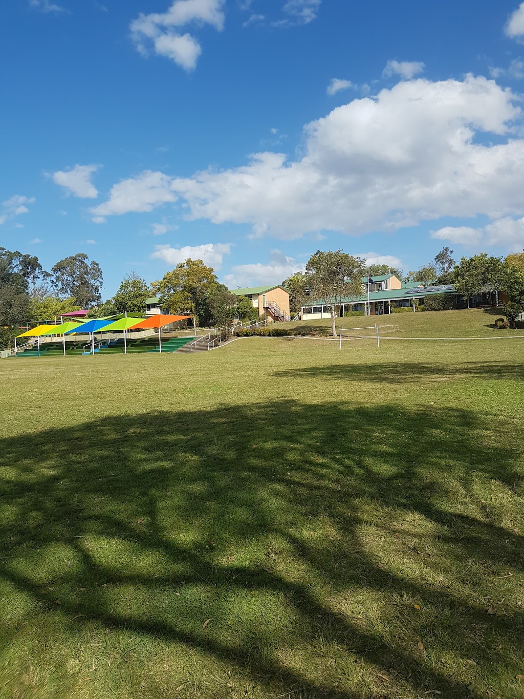 Ferny Hills State School | school | Illuta Ave, Ferny Hills QLD 4055, Australia | 0735505444 OR +61 7 3550 5444