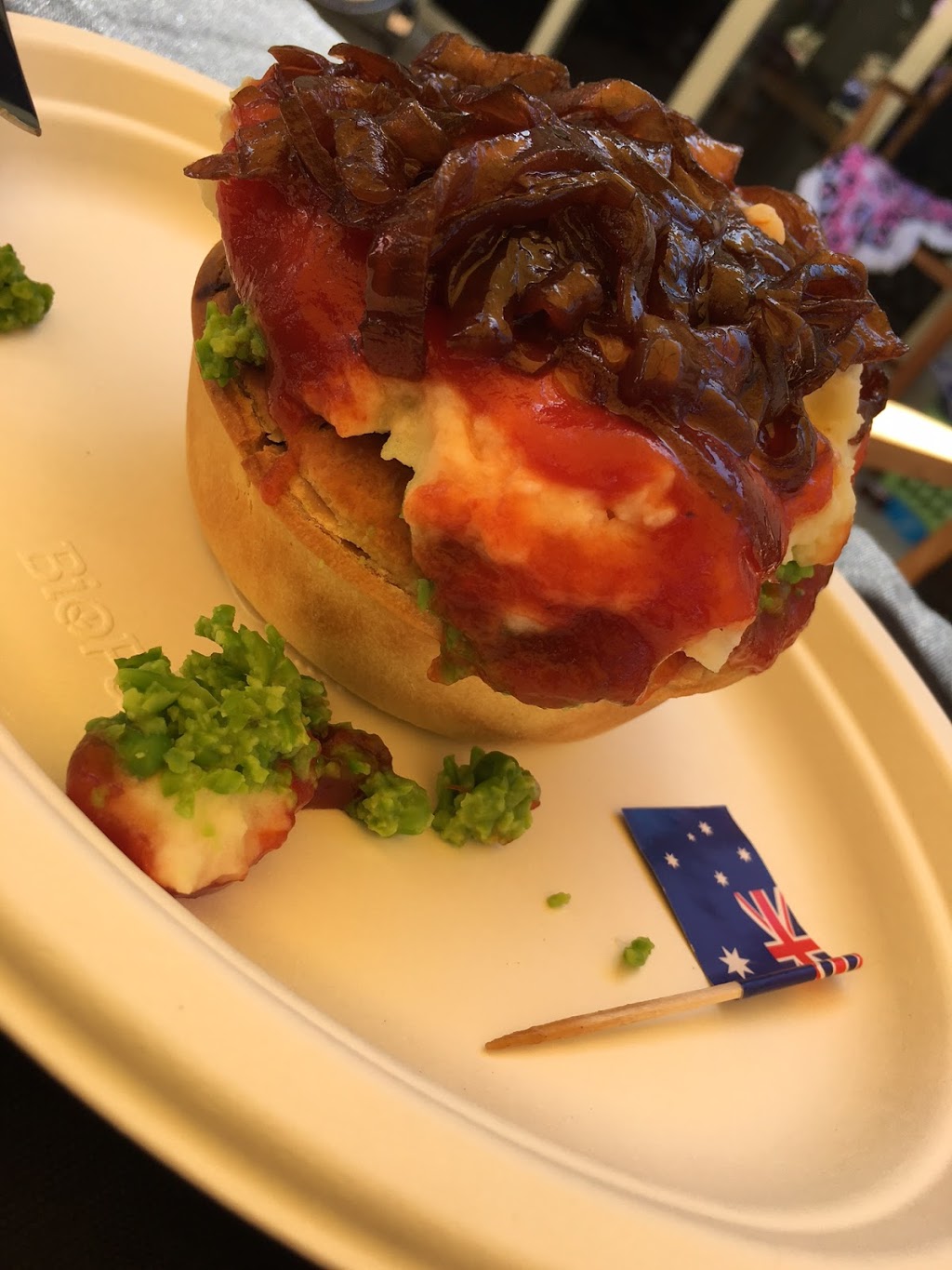 Chunky Pies | 2/2 Kern Brothers Dr, Kirwan QLD 4817, Australia | Phone: (07) 4725 1138