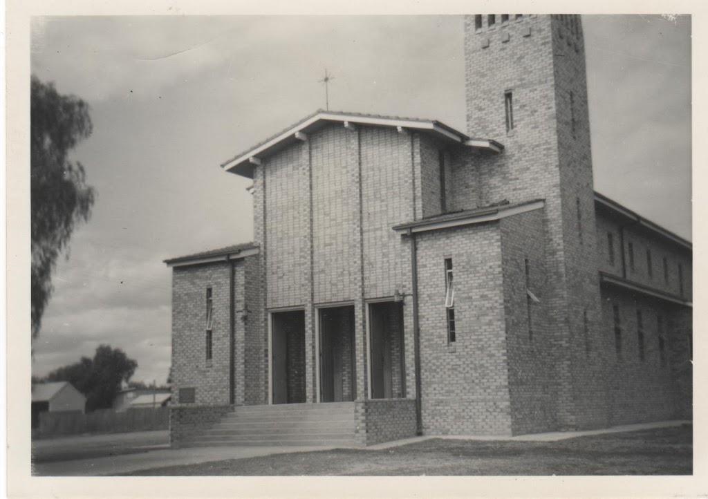 St Andrews Catholic Church | church | 72 Rose St, Wee Waa NSW 2388, Australia | 0267954131 OR +61 2 6795 4131