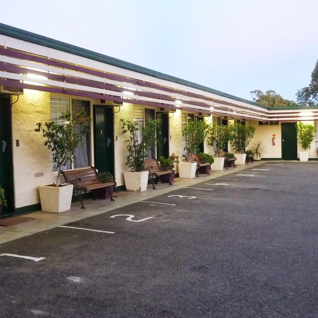 Tocumwal Motel | lodging | 11 Murray St, Tocumwal NSW 2714, Australia | 0358743022 OR +61 3 5874 3022