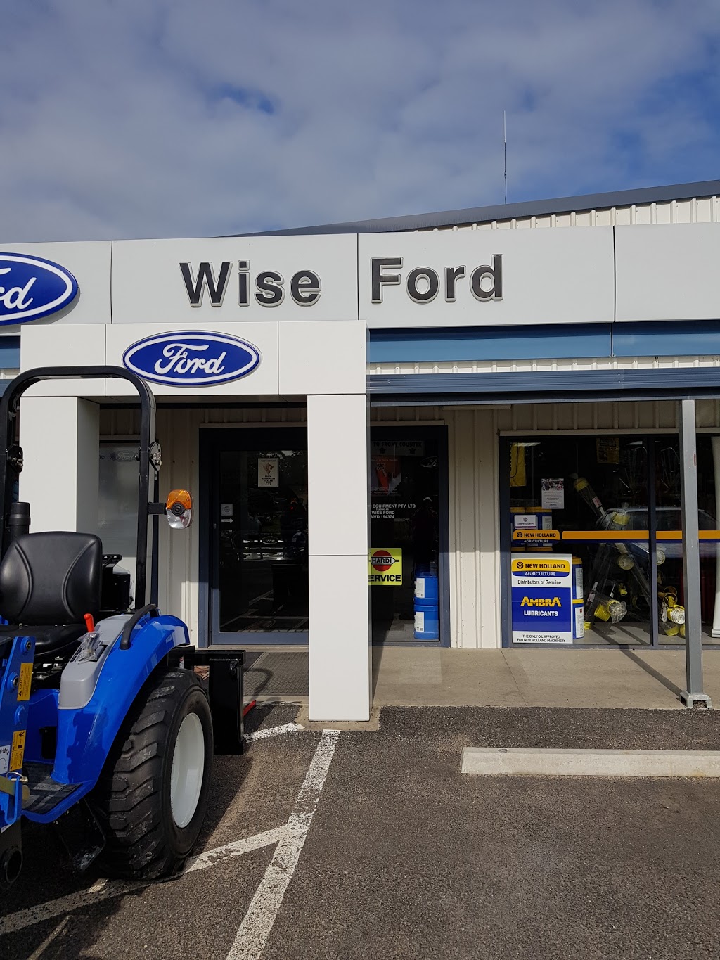 Wise Ford | car dealer | Dukes Hwy &, Ramsay Terrace, Bordertown SA 5268, Australia | 0887520633 OR +61 8 8752 0633