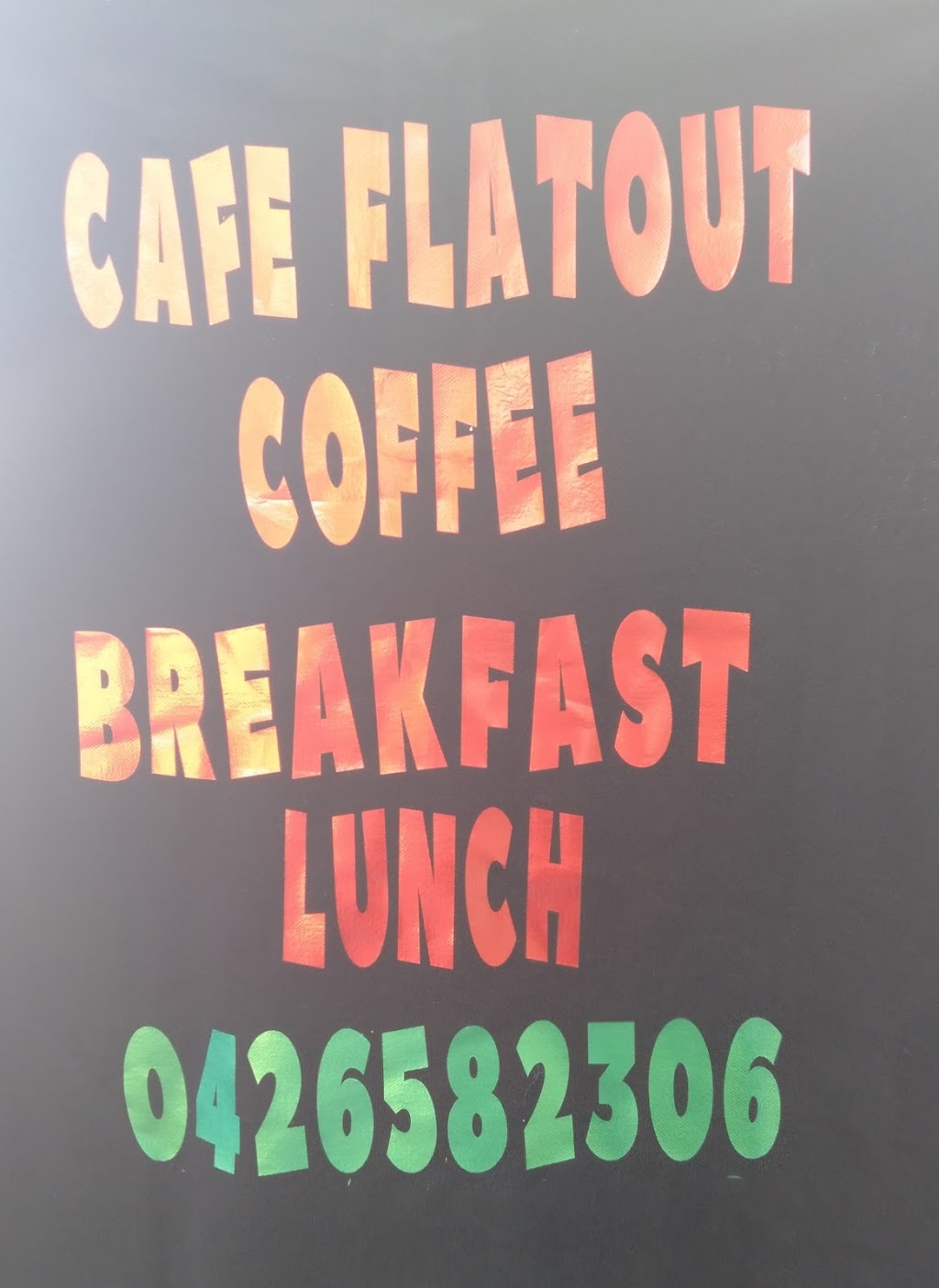 Cafe Flatout | restaurant | 135 Allingham St, Golden Square VIC 3555, Australia | 0426582306 OR +61 426 582 306
