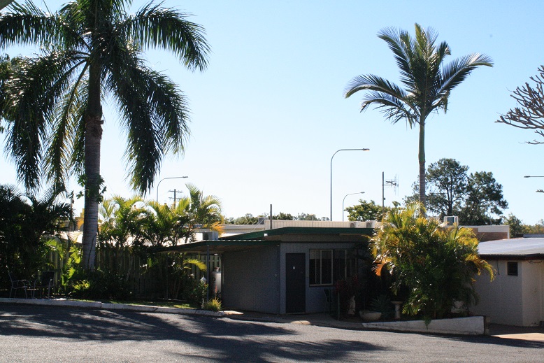Gin Gin Central Motel | travel agency | 61 Mulgrave St, Gin Gin QLD 4671, Australia | 0741572444 OR +61 7 4157 2444