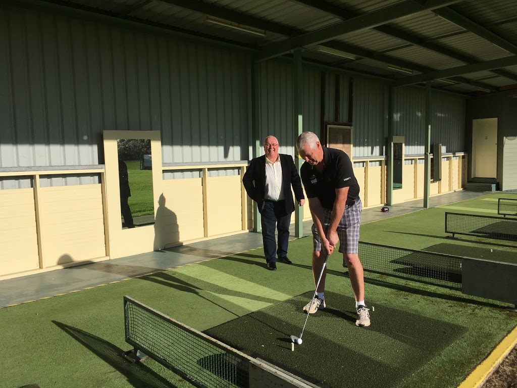 Berwick Montuna Driving Range | 295 Beaconsfield-Emerald Rd, Beaconsfield VIC 3807, Australia | Phone: (03) 9707 1887