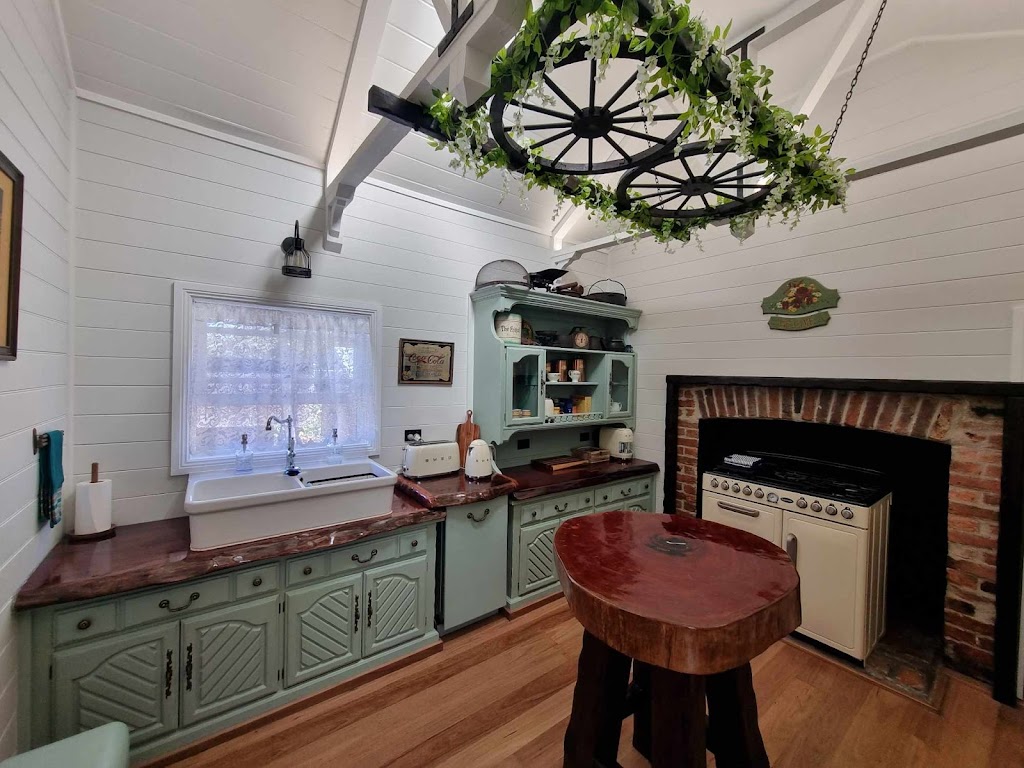 Storekeepers Cottage | 15 Berkeley St, Stroud NSW 2425, Australia | Phone: 0494 325 123