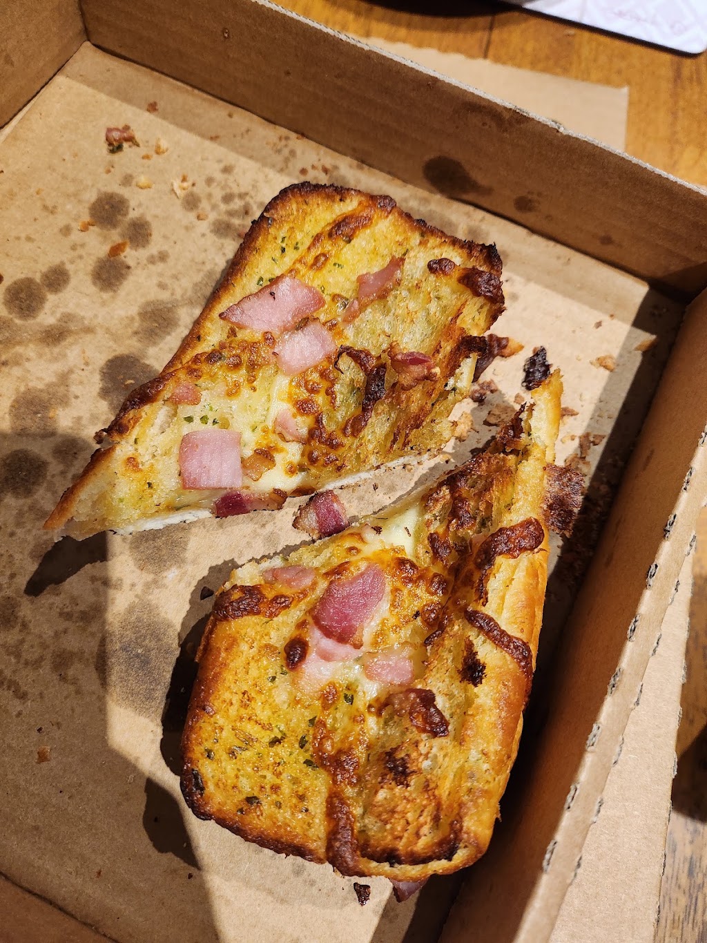 Smokin Joes Pizza & Grill - Yarrawonga | Yarrawonga Shopping Centre Cnr, Shop 7&8 Belmore St &, McNally St, Yarrawonga VIC 3730, Australia | Phone: (03) 4722 9001