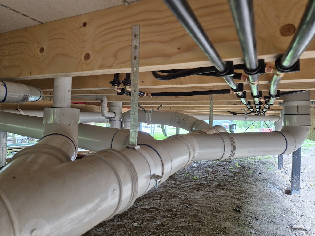 Water Benders Plumbing Service | 5 Gourlas Ct, Stanthorpe QLD 4380, Australia | Phone: 0455 022 129