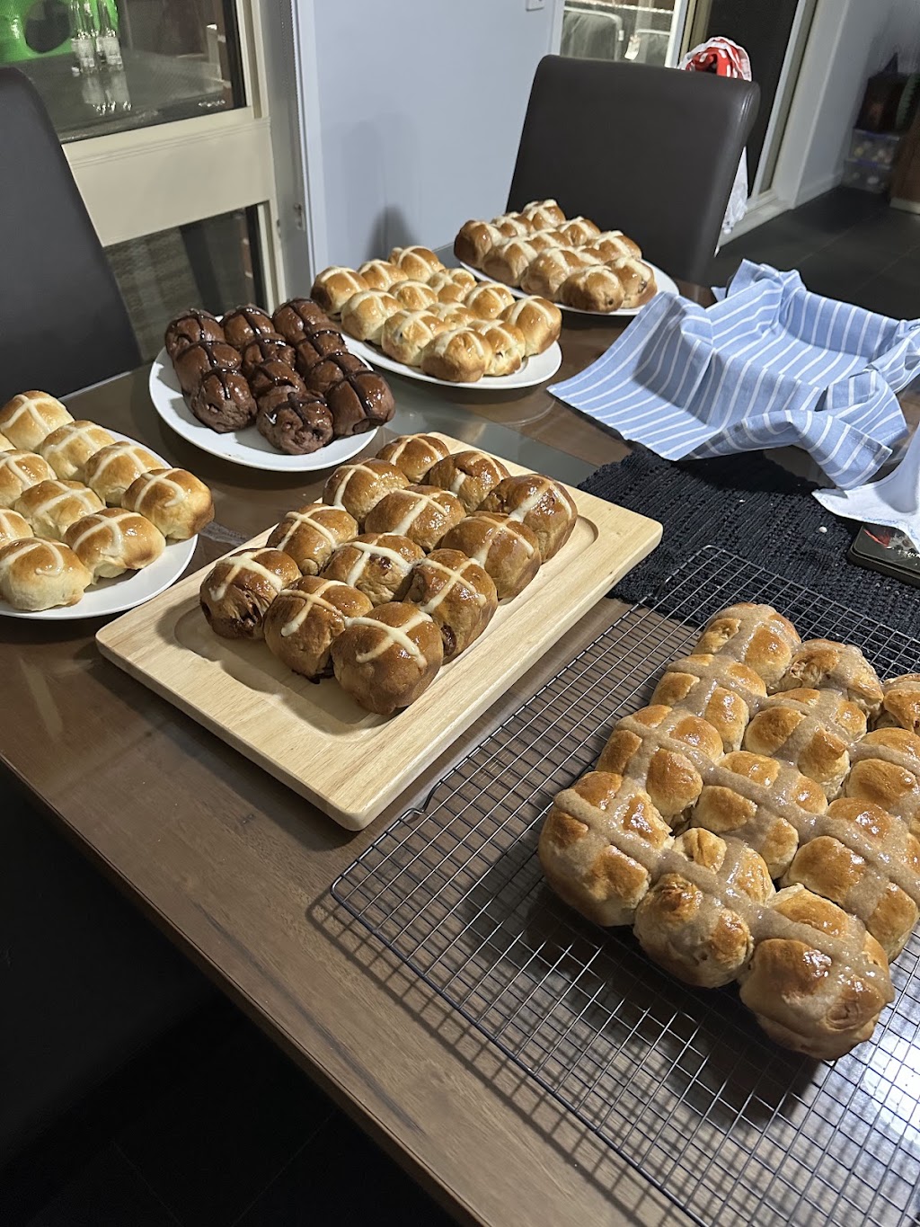 Sweet Sierra Cupcakes | 19 Richardson Pl, Glenmore Park NSW 2745, Australia | Phone: 0402 247 630