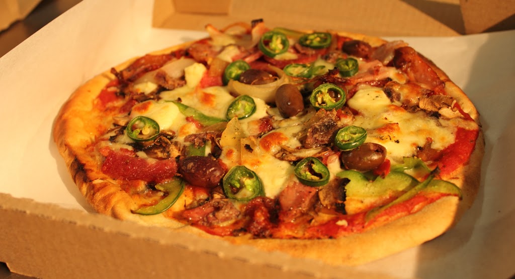 Fat Mammas Pizza | restaurant | 431 Kalamunda Rd, High Wycombe WA 6057, Australia | 0894549554 OR +61 8 9454 9554