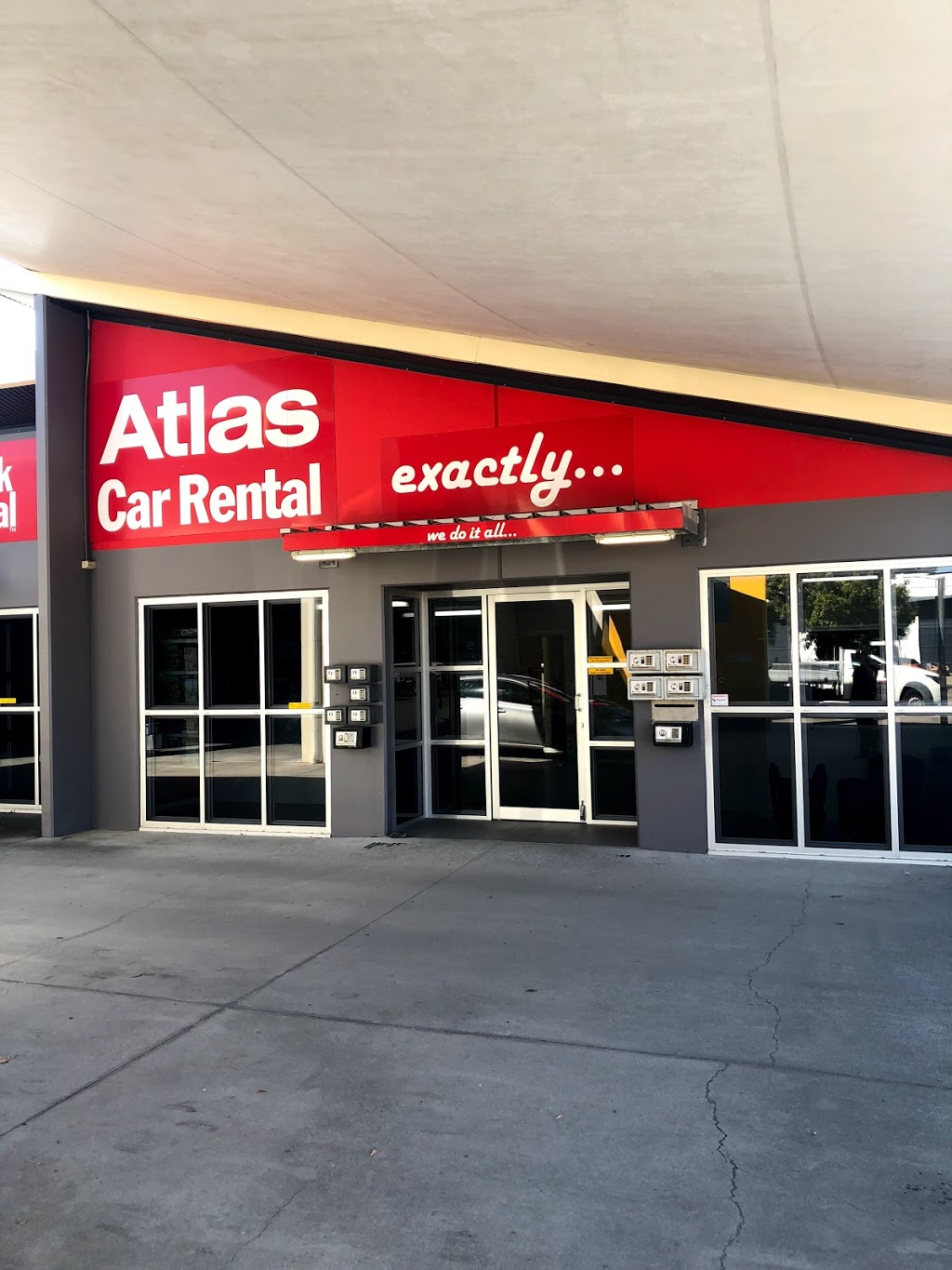 Atlas Car & Truck Rental | car rental | 410 Sheridan St, Cairns North QLD 4870, Australia | 1800808122 OR +61 1800 808 122