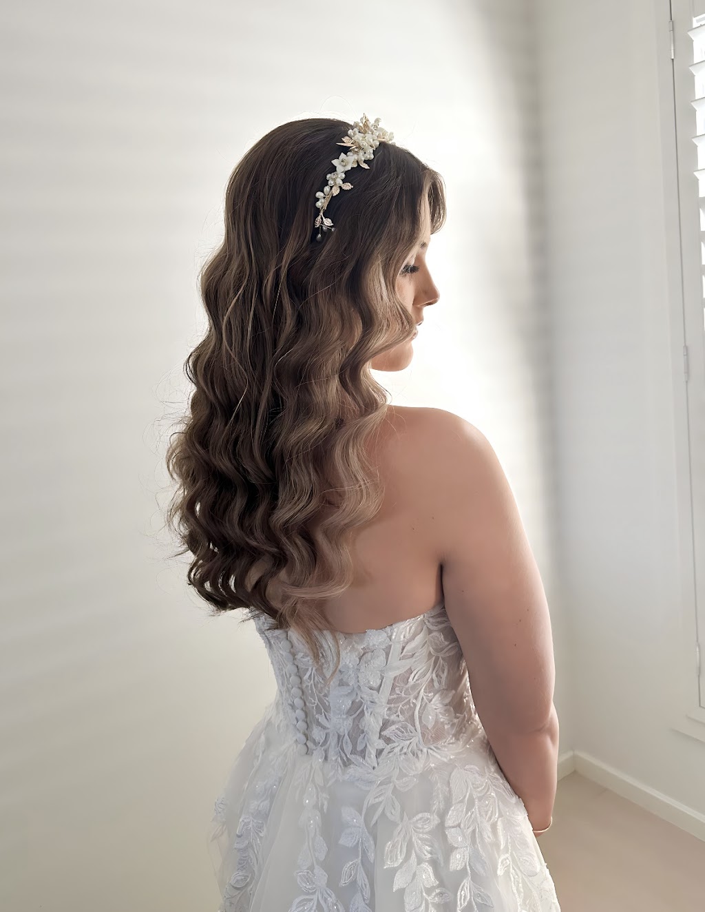 Omnia Hair & Lashes | 23 Ursula Rd, Bulli NSW 2516, Australia | Phone: 0413 762 315