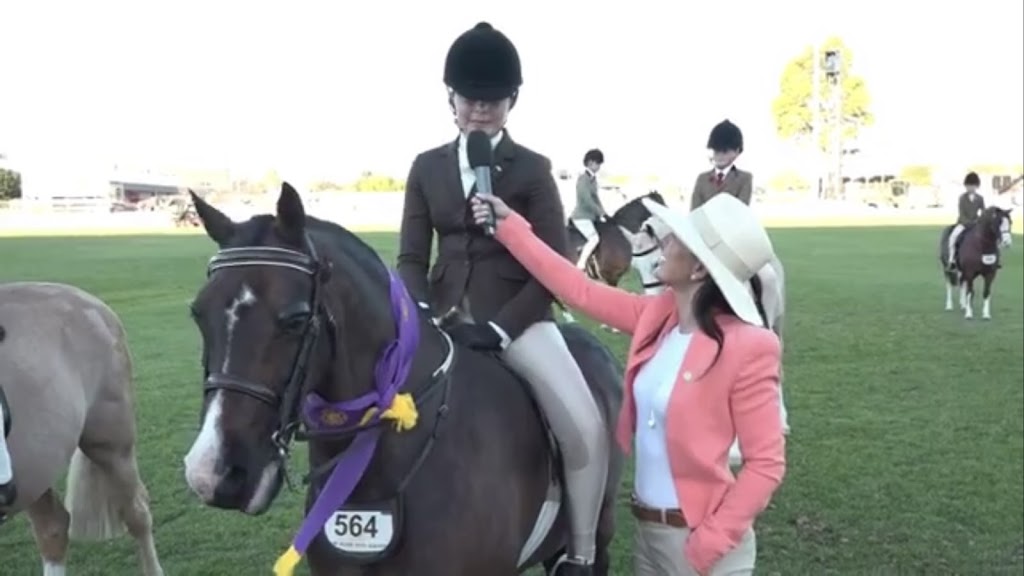 Lyndsey Douglas | Show Ring Announcer | 158 Purdons Lane, OConnell NSW 2795, Australia | Phone: 0424 203 935