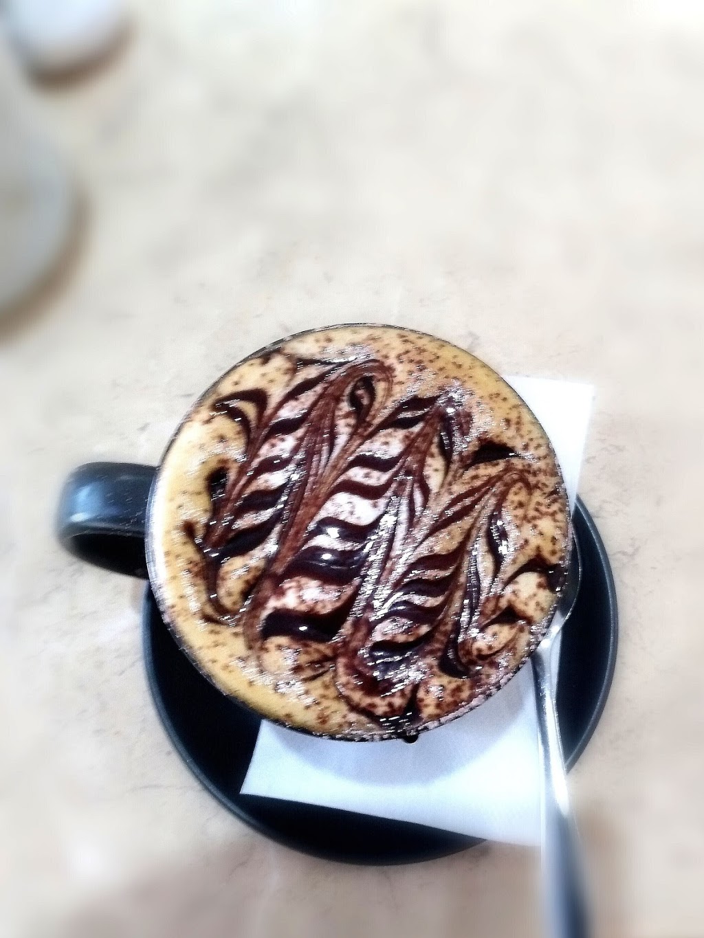 La Montagna Cafe | cafe | 5t/14 White Cross Rd, Winmalee NSW 2777, Australia | 0247543427 OR +61 2 4754 3427