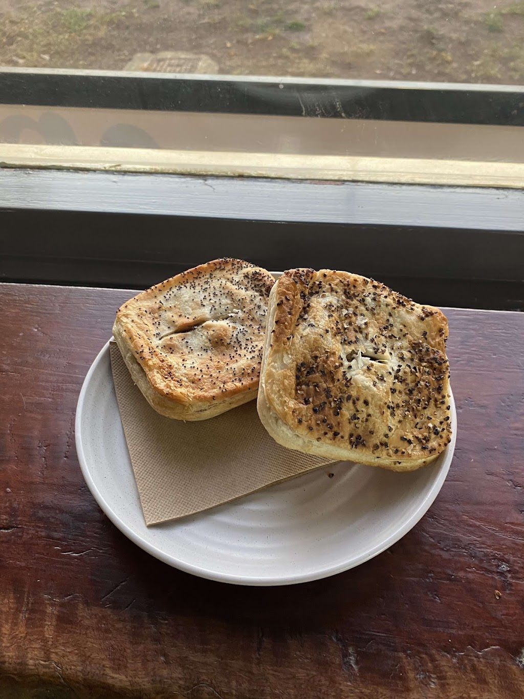 Café at the G-Rodge | 2 Main St, Gerogery NSW 2642, Australia | Phone: (02) 6026 0516