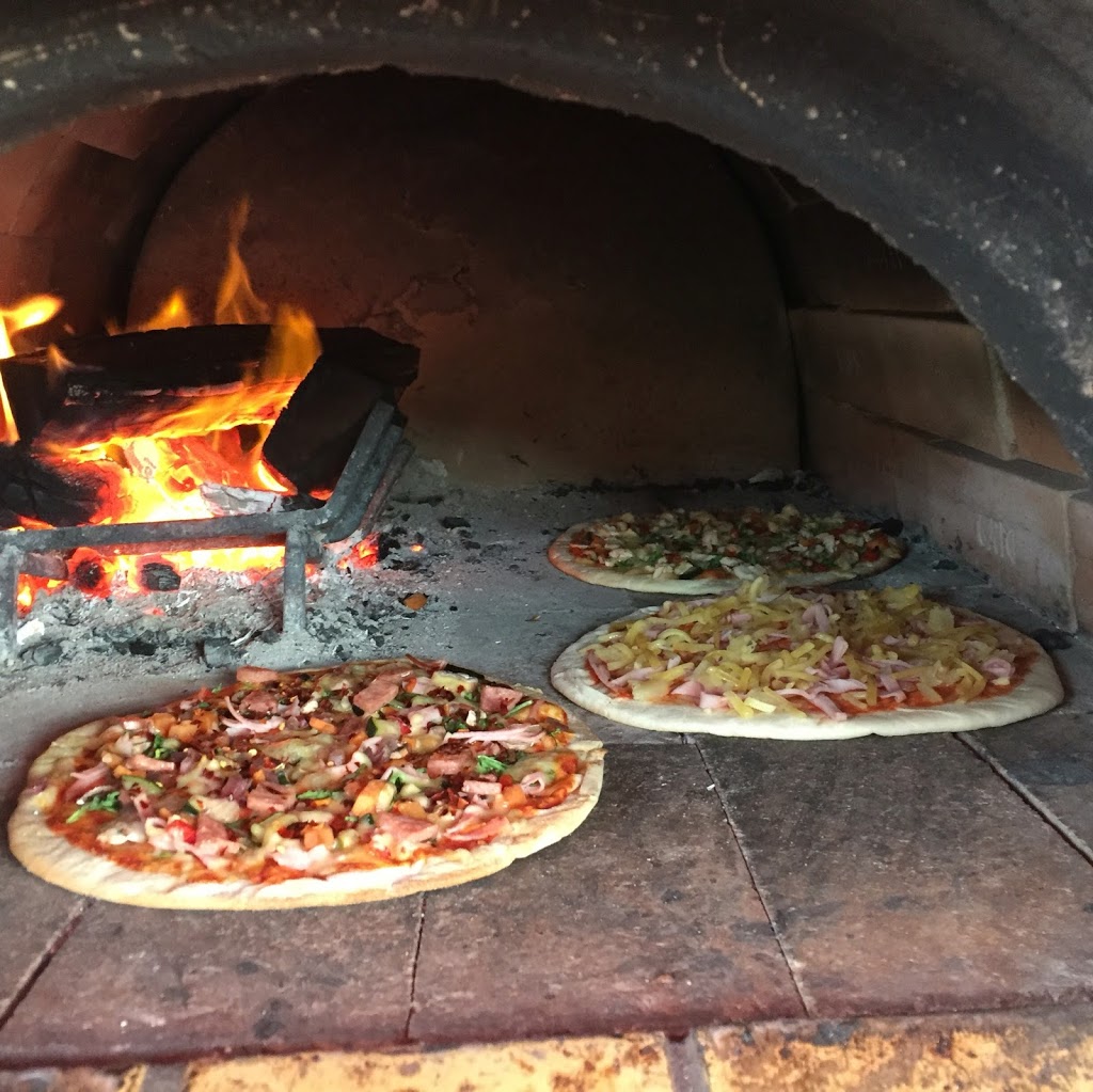 Big Ovens | 22 River Heights Rd, Margaret River WA 6285, Australia | Phone: 0407 089 268