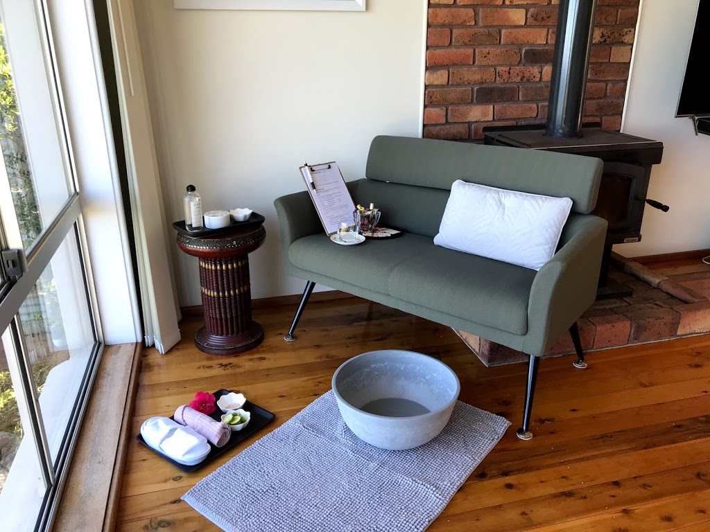 Spa View Killcare | 12 The Scenic Rd, Killcare NSW 2257, Australia | Phone: 0404 206 475