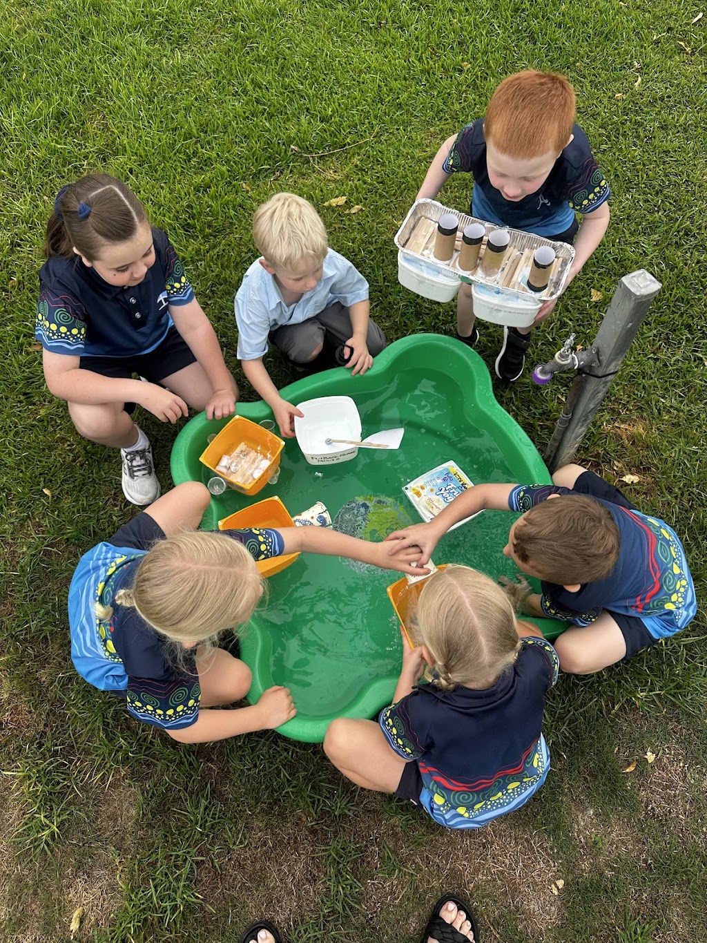 Holiday Hub Taree | 423 Kolodong Rd, Taree NSW 2430, Australia | Phone: 1800 974 998