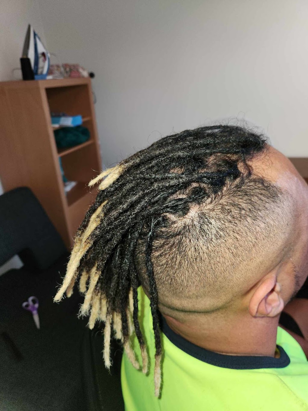 Loren_dreads / Dreadlocks hair Stylist | Caulfield Pl, Clarendon Vale TAS 7019, Australia | Phone: 0450 425 198