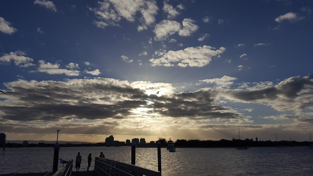 Len Fox Park | Marine Parade, Labrador QLD 4215, Australia