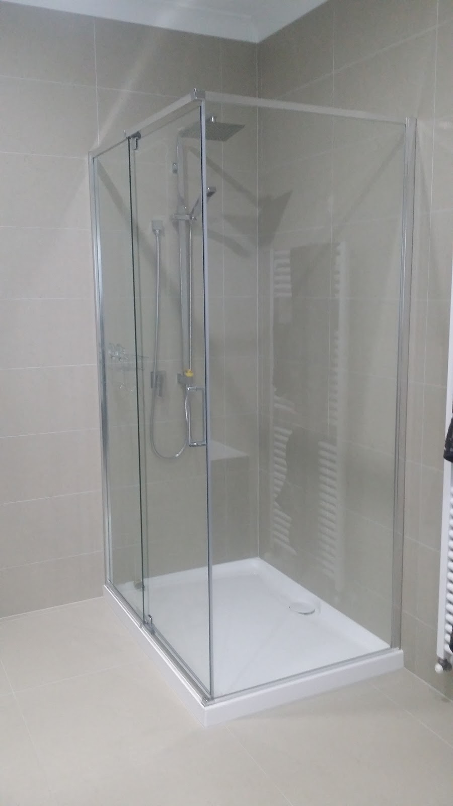 Steves Affordable Shower Screens | Lovely Banks VIC 3213, Australia | Phone: 0424 172 072