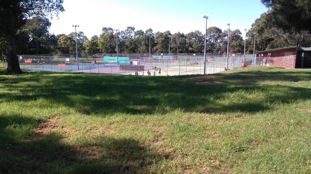 Brenan Park Tennis Centre | health | 216 am fgyghomu, 168 Brenan St, Smithfield NSW 2164, Australia | 0297255240 OR +61 2 9725 5240