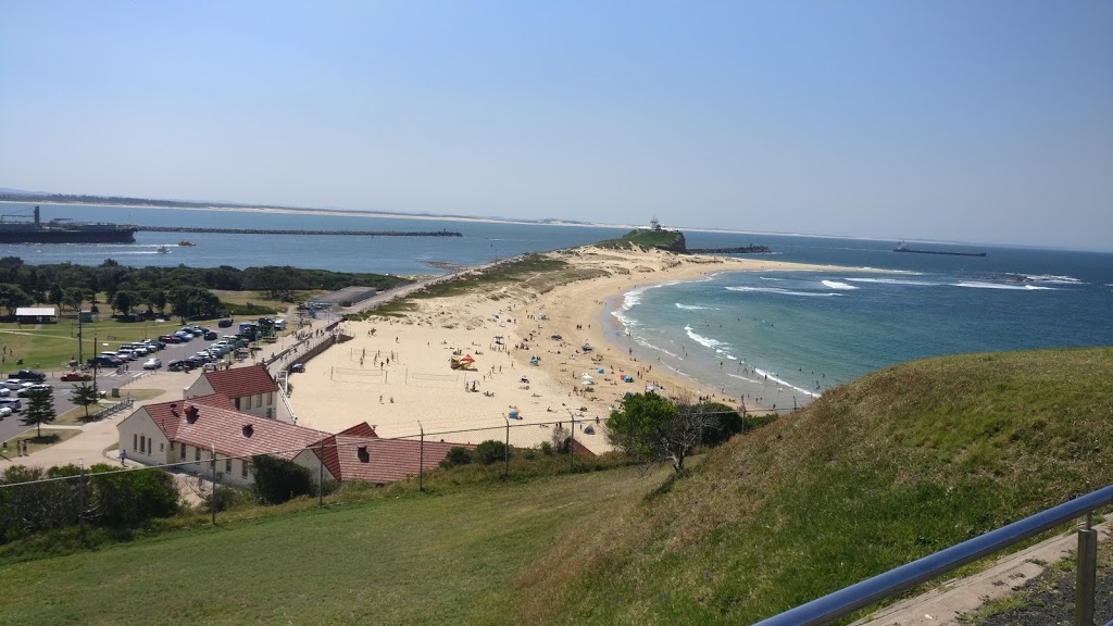 Nobbys Beach |  | Nobbys Rd, Newcastle East NSW 2300, Australia | 0249742000 OR +61 2 4974 2000