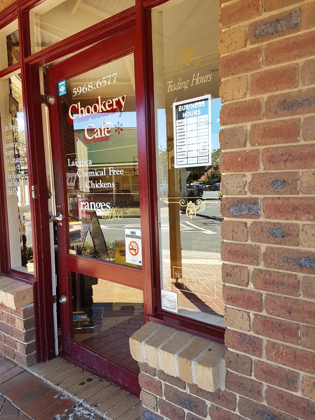 The Chookery Cafe & Indian Cuisine | cafe | 1/11 Kilvington Dr, Emerald VIC 3782, Australia | 0359686577 OR +61 3 5968 6577