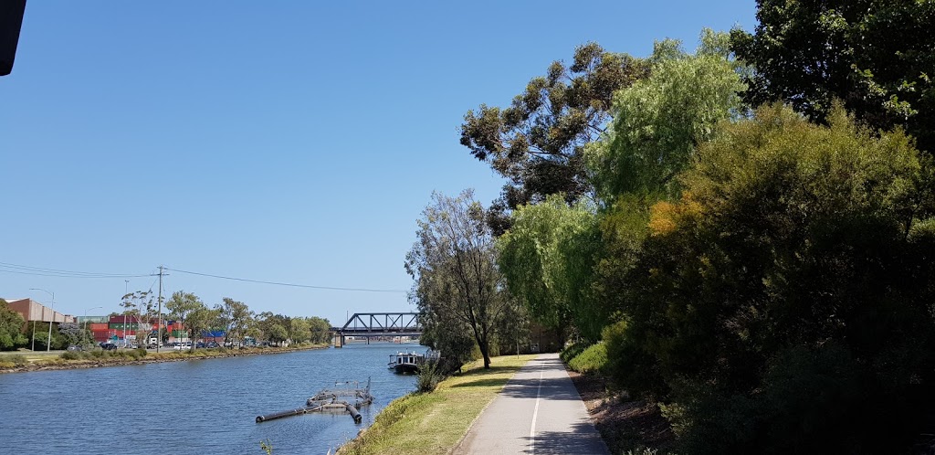 Maribyrnong River Trail | park | Unit 21/2 Ballarat Rd, Footscray VIC 3011, Australia