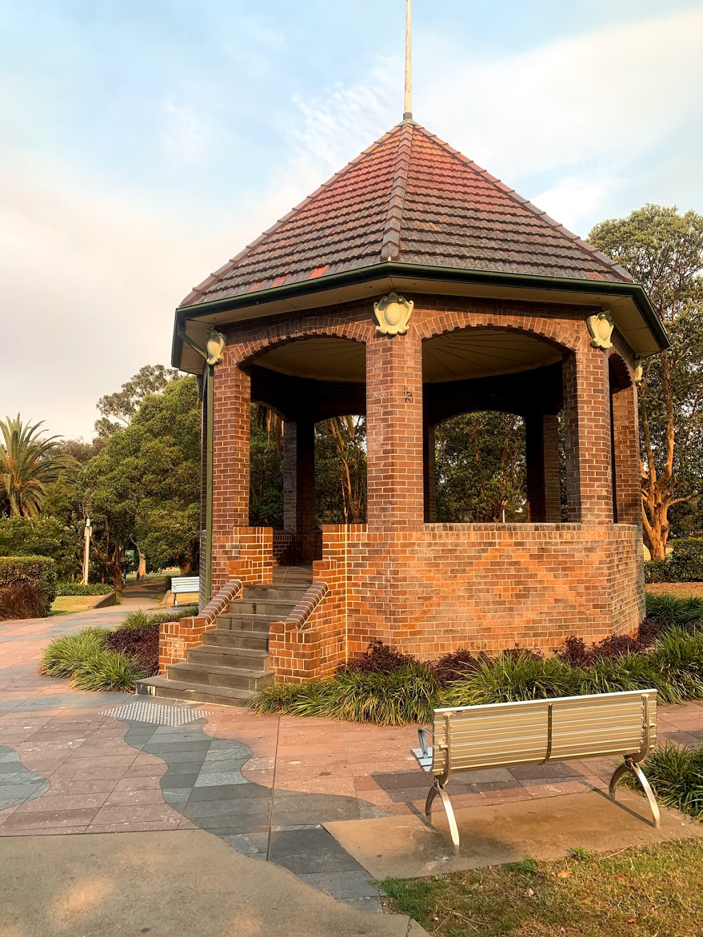Ryde Park | park | Blaxland Rd, Ryde NSW 2112, Australia | 0299528222 OR +61 2 9952 8222