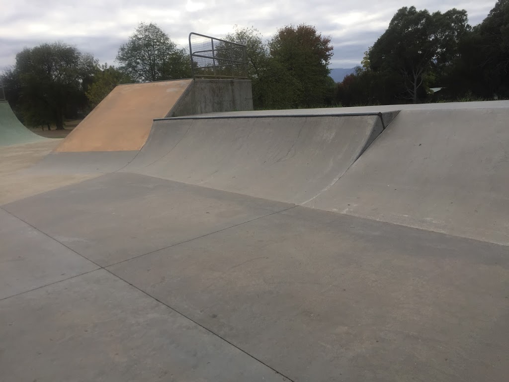 Yarra Glen Skate Park | 14 Anzac Ave, Yarra Glen VIC 3775, Australia | Phone: 1300 368 333