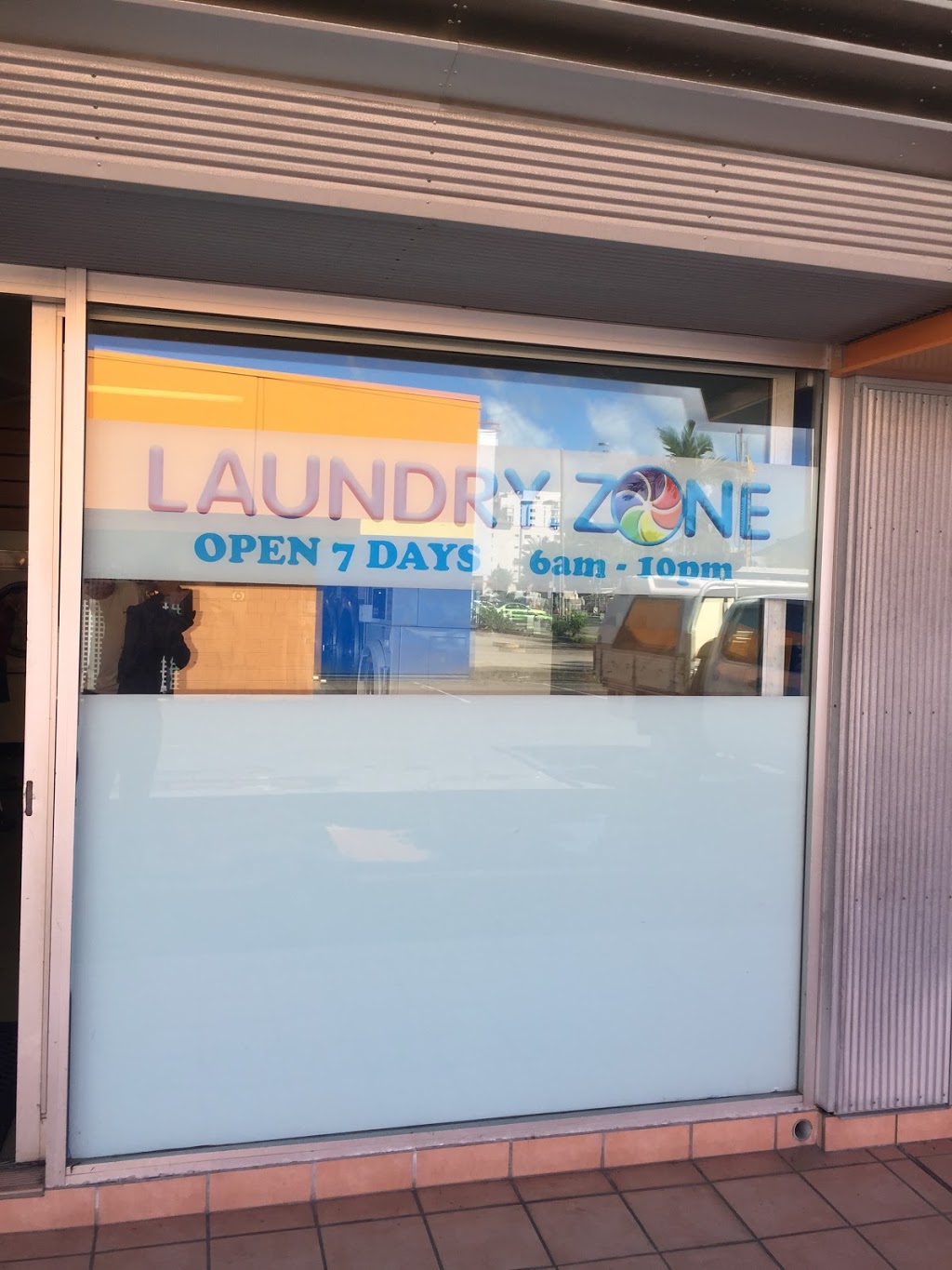 Laundry Zone | laundry | 3/113-117 Sheridan St, Cairns City QLD 4870, Australia | 0439039999 OR +61 439 039 999