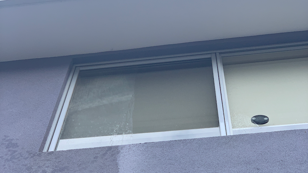 Window & Pressure Cleaning Doreen | 58 Vantage Point Blvd, Doreen VIC 3754, Australia | Phone: 0401 351 813