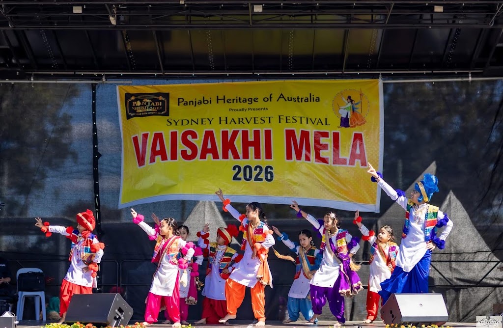 Raunakaan Bhangra Group | Emerald Hills Blvd, Leppington NSW 2179, Australia | Phone: 0491 129 056