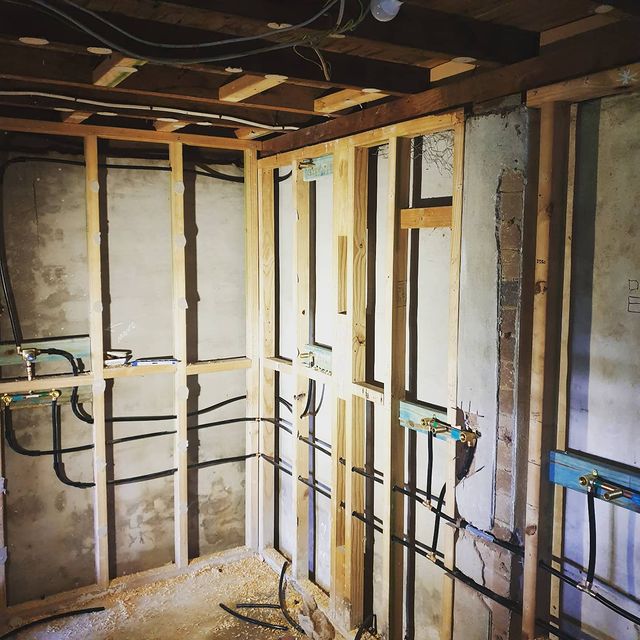 Brown Bear Plumbing Services | 7 Park Ave, Springwood NSW 2777, Australia | Phone: 0466 688 080