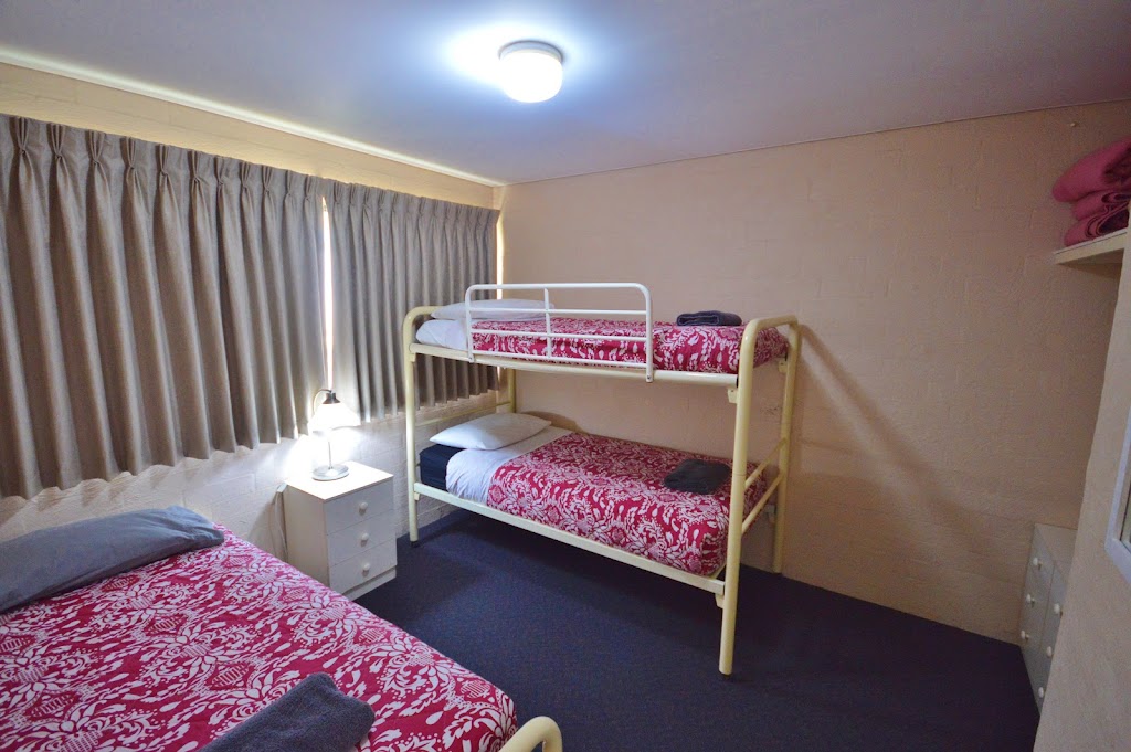 Riverview Holiday Apartment 6 - Kalbarri WA | lodging | Unit 6/156 Grey St, Kalbarri WA 6536, Australia | 0899370400 OR +61 8 9937 0400