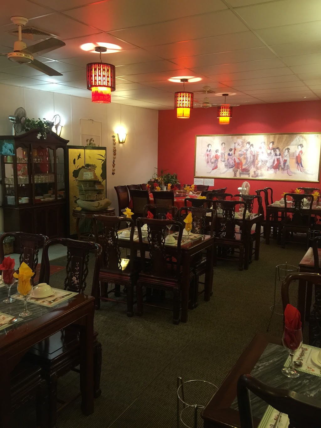 Mountain King Chinese&Asian Restaurant | 129 King St, Buderim QLD 4556, Australia | Phone: (07) 5476 9388