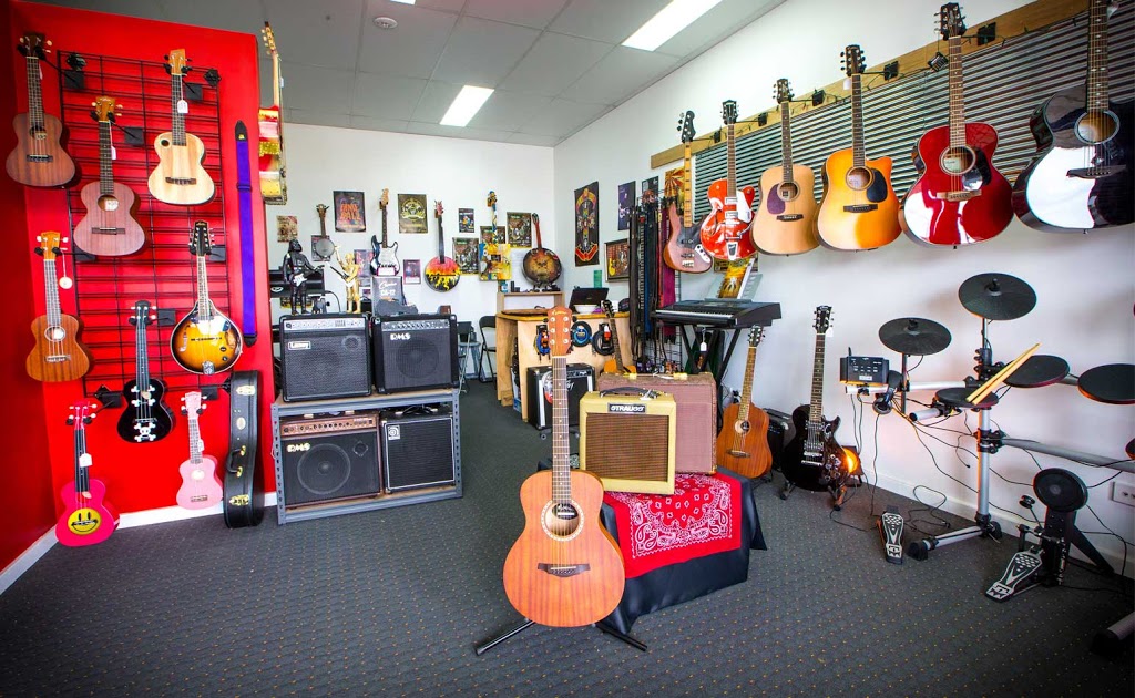 Valley Guitars Music Store | 4/21 Bransdon St, Wauchope NSW 2446, Australia | Phone: (02) 6585 1891