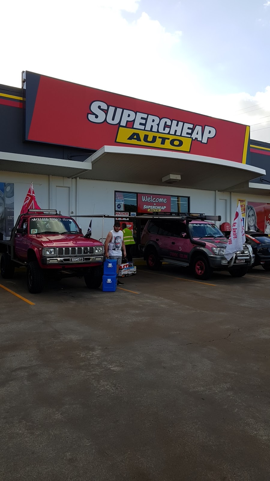 Supercheap Auto Kallangur | electronics store | 1443 Anzac Ave, Kallangur QLD 4503, Australia | 0732044922 OR +61 7 3204 4922