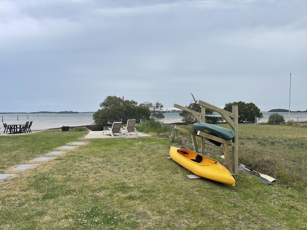 Port Stephens -- Pindimar Beach House | 66 Cambage St, Pindimar NSW 2324, Australia | Phone: 0481 111 011