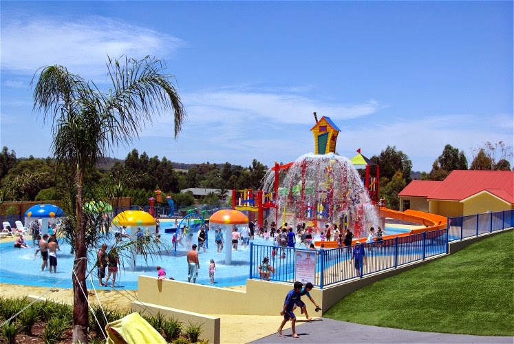 Funfields | amusement park | 2365 Plenty Rd, Whittlesea VIC 3757, Australia | 0397161078 OR +61 3 9716 1078