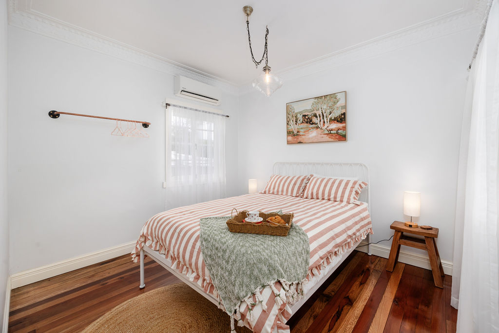 Cottage on Lamington | 653 Lamington National Park Rd, Canungra QLD 4275, Australia | Phone: 0435 014 550