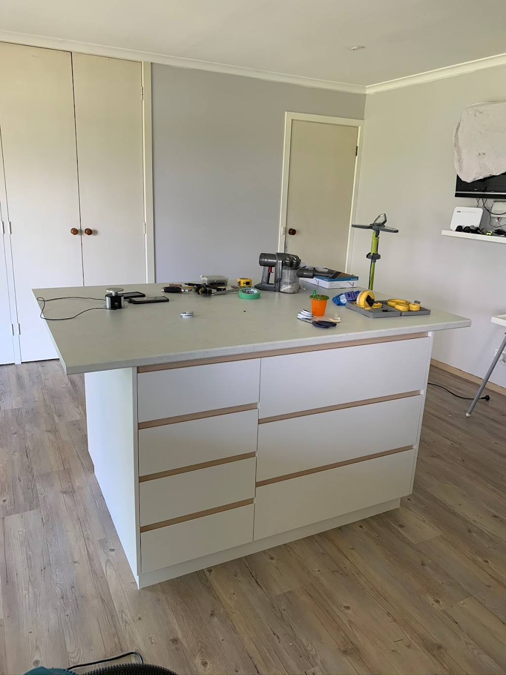 TK Cabinets & Woodworking | 31 Burleigh Dr, Grovedale VIC 3216, Australia | Phone: 0421 248 465