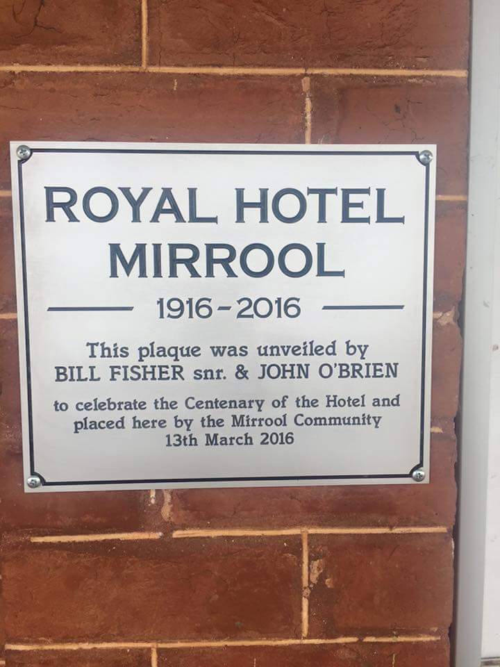 Royal Hotel Mirrool | bar | 1 Ariah St, Mirrool NSW 2665, Australia | 0269741237 OR +61 2 6974 1237