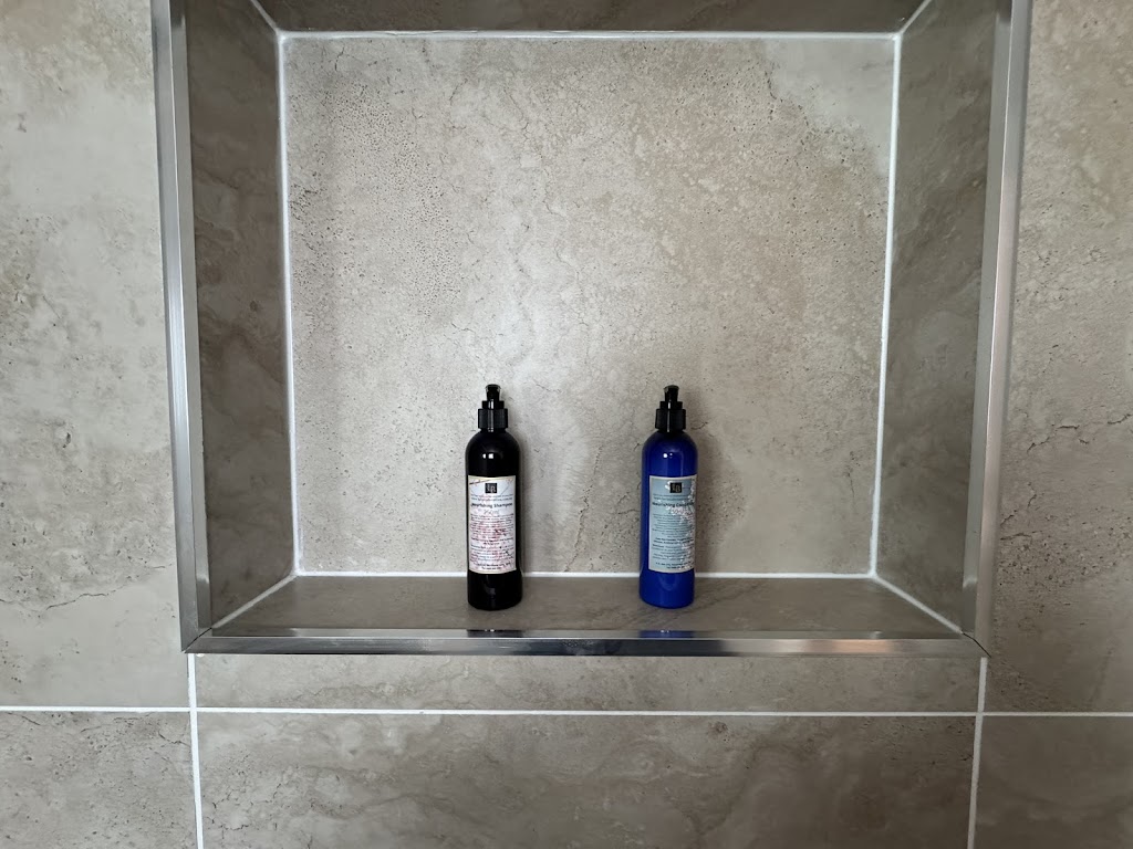 Blackbird Cottage | 15 Estonian Rd, Thirlmere NSW 2572, Australia | Phone: 0409 905 003